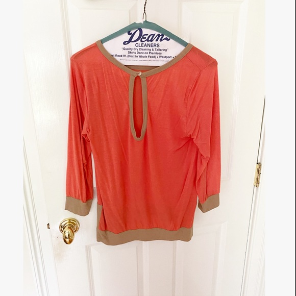 ANTHROPOLOGIE top - Picture 2 of 3